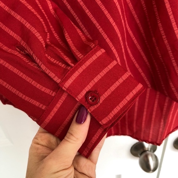 New BCBGMaxAzria Striped High-Low Faux Wrap Top - Picture 4 of 13